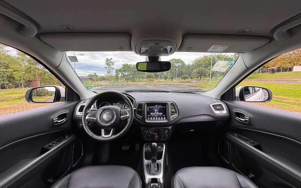 imagem-https://www.socarrao.com.br/sc-vehicle-images-prod/4449188/1793031595560-V2hhdHNBcHAgSW1hZ2UgMjAyNi0xMC0yNiBhdCAxMS4yNi4zOC5qcGVn.jpeg