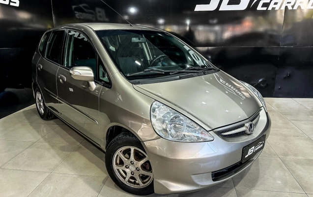 imagem-https://www.socarrao.com.br/sc-vehicle-images-prod/4449258/1793032132938-8a760eeab817439db87f5032bc5d9296_1758299610684.jpg