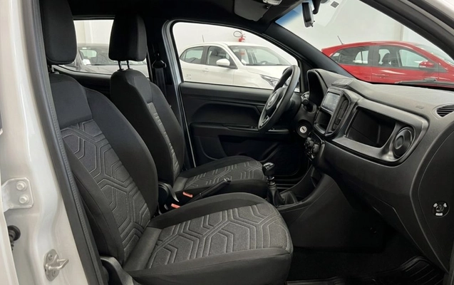 imagem-https://www.socarrao.com.br/sc-vehicle-images-prod/4449272/1793032181535-gb-292bec5.jpg