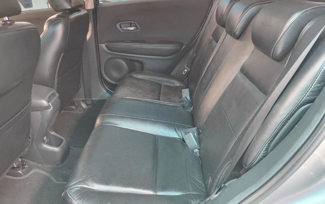 imagem-https://www.socarrao.com.br/sc-vehicle-images-prod/4449390/1793034747440-gb-328fcbb.jpeg
