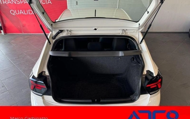 imagem-https://www.socarrao.com.br/sc-vehicle-images-prod/4449439/1793034598747-8605219_11_B_e9ec43e1f7.jpeg