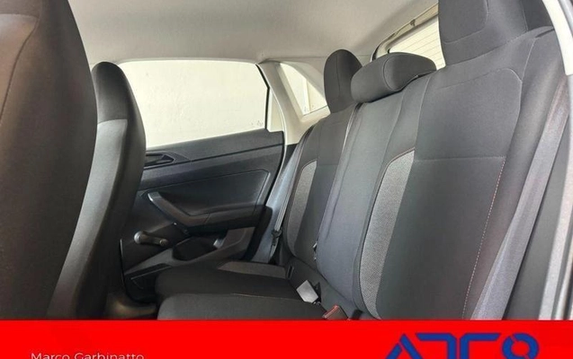 imagem-https://www.socarrao.com.br/sc-vehicle-images-prod/4449439/1793034598748-8605219_11_B_6b44e7cfae.jpeg