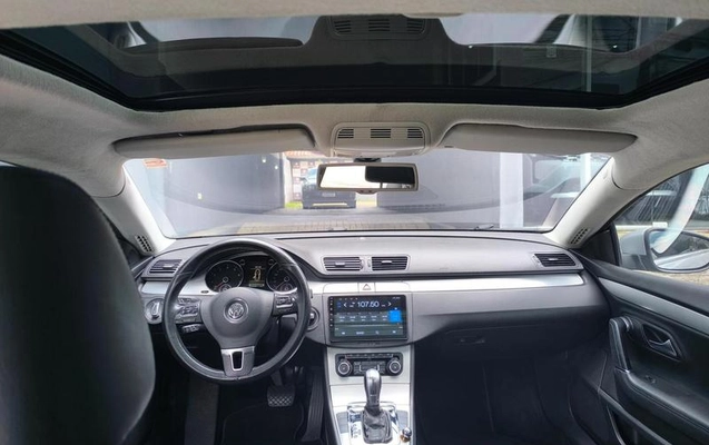 imagem-https://www.socarrao.com.br/sc-vehicle-images-prod/4449442/1793378065131-8587650_12_B_492dcac857.jpeg