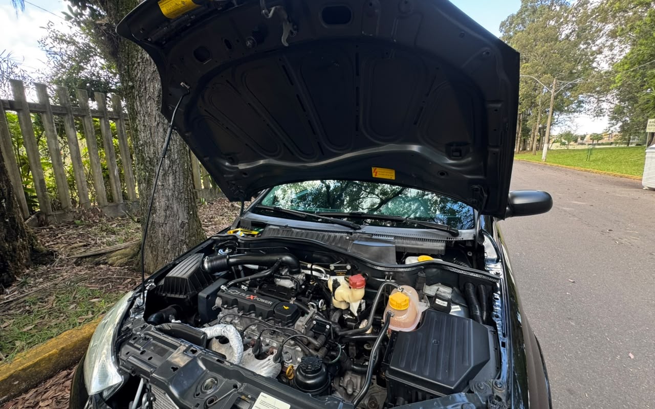 imagem-https://www.socarrao.com.br/sc-vehicle-images-prod/4449488/1793034134965-V2hhdHNBcHAgSW1hZ2UgMjAyNi0xMC0yNiBhdCAxMi4wMy41Ni5qcGVn.jpeg