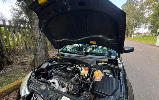 imagem-https://www.socarrao.com.br/sc-vehicle-images-prod/4449488/1793034134965-V2hhdHNBcHAgSW1hZ2UgMjAyNi0xMC0yNiBhdCAxMi4wMy41Ni5qcGVn.jpeg