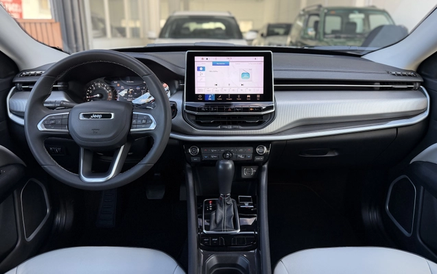imagem-https://www.socarrao.com.br/sc-vehicle-images-prod/4449516/1793034416937-003_5996f21970a4c09dbb0330ffcb74eca0.jpg