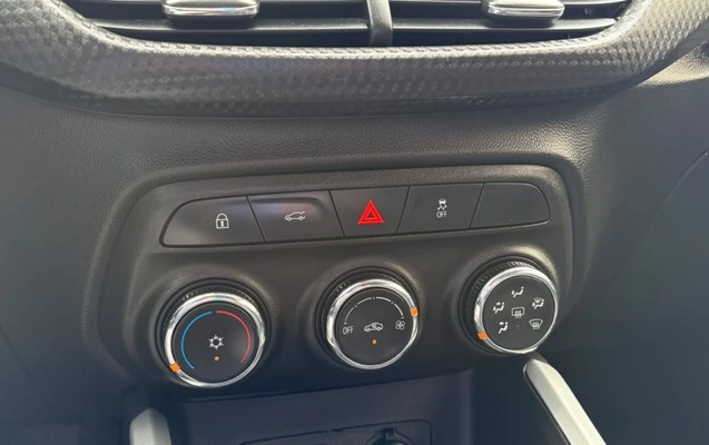 imagem-https://www.socarrao.com.br/sc-vehicle-images-prod/4449538/1793034584973-V2hhdHNBcHAgSW1hZ2UgMjAyNi0xMC0yNiBhdCAxMS4zOC4xNSAoMykuanBlZw.jpeg