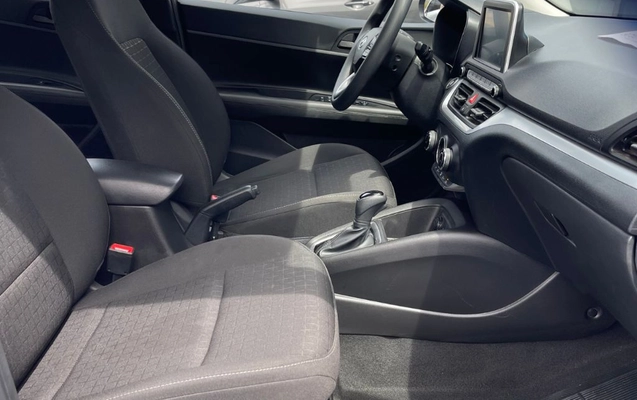 imagem-https://www.socarrao.com.br/sc-vehicle-images-prod/4449545/1793034618067-gb-be2f92f.jpeg