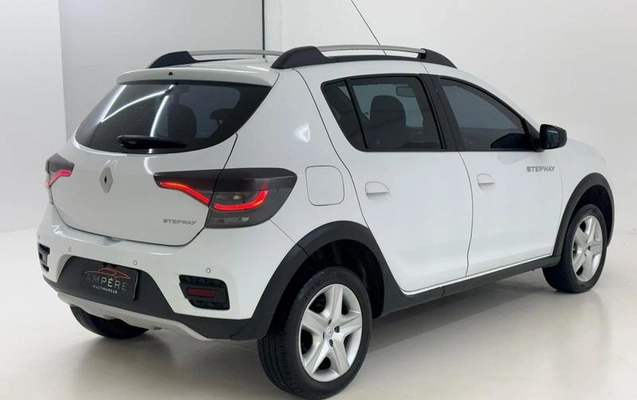 imagem-https://www.socarrao.com.br/sc-vehicle-images-prod/4449633/1793035406469-8600035_3_B_976c3274c8.jpeg