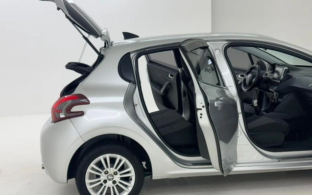 imagem-https://www.socarrao.com.br/sc-vehicle-images-prod/4449687/1793035735102-8581417_8_B_436d16786e.jpeg
