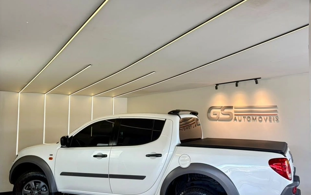 imagem-https://www.socarrao.com.br/sc-vehicle-images-prod/4449724/1793036052649-gb-034823e.jpeg
