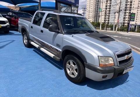Chevrolet S10 2011 Prata — foto 1 de 3