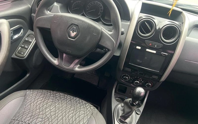 imagem-https://www.socarrao.com.br/sc-vehicle-images-prod/4449740/1793036495153-8228950_8_B_701823fca5.jpeg