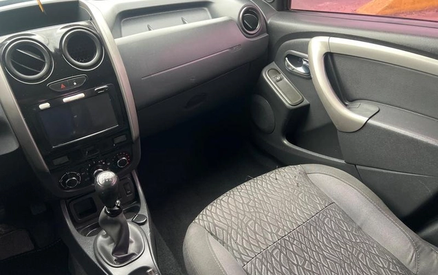 imagem-https://www.socarrao.com.br/sc-vehicle-images-prod/4449740/1793036495154-8228950_9_B_4b1adba418.jpeg