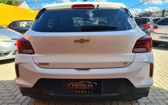 imagem-https://www.socarrao.com.br/sc-vehicle-images-prod/4449797/1793036585057-8606717_5_B_43fe23ab8a.jpeg