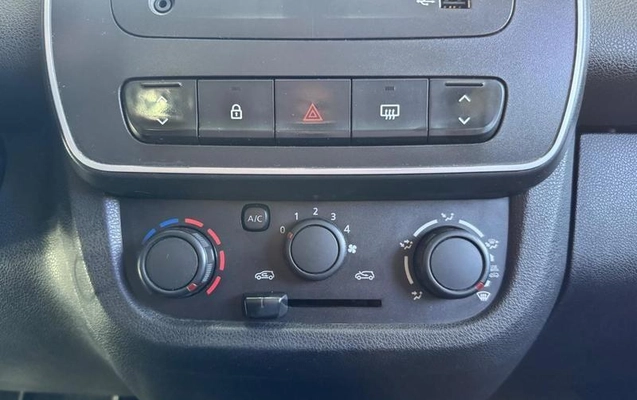 imagem-https://www.socarrao.com.br/sc-vehicle-images-prod/4449818/1793043154736-8600996_3_B_45f8b4f617.jpeg