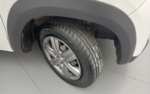 imagem-https://www.socarrao.com.br/sc-vehicle-images-prod/4449824/1793036741343-2_024537.jpg