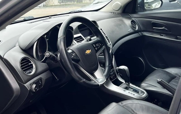 imagem-https://www.socarrao.com.br/sc-vehicle-images-prod/4449839/1793036961844-8606248_1_B_6c4fcf99dc.jpeg