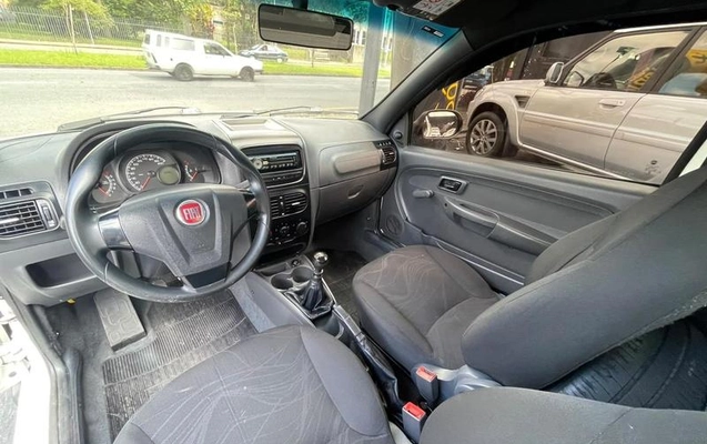 imagem-https://www.socarrao.com.br/sc-vehicle-images-prod/4449889/1793037401135-8606901_0_B_49b72e6274.jpeg