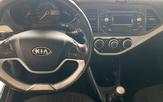 imagem-https://www.socarrao.com.br/sc-vehicle-images-prod/4449910/1793037672968-8374545_5_B_d06cc0c3a4.jpeg