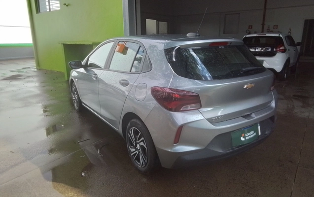 imagem-https://www.socarrao.com.br/sc-vehicle-images-prod/4449958/1793038020460-2_030648.jpg