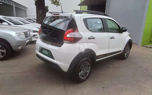 imagem-https://www.socarrao.com.br/sc-vehicle-images-prod/4449964/1793038024088-1_030657.jpg