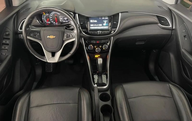 imagem-https://www.socarrao.com.br/sc-vehicle-images-prod/4450087/1793040994830-8345034_3_B_f299129f9d.jpeg