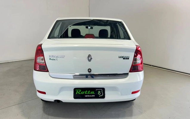 imagem-https://www.socarrao.com.br/sc-vehicle-images-prod/4450101/1793041129987-8468305_11_B_e43a8f186c.jpeg