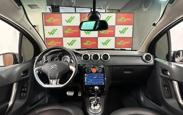 imagem-https://www.socarrao.com.br/sc-vehicle-images-prod/4450107/1793038373760-86eab339-c353-4f9b-abee-cd259c7f9916.jpg