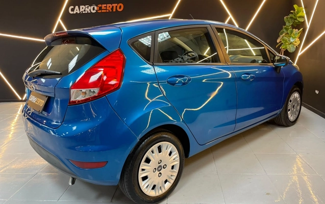 imagem-https://www.socarrao.com.br/sc-vehicle-images-prod/4450111/1793038493180-X0lUlevcoJCjKQNnFO2wN3VqxRDzfM34.jpg