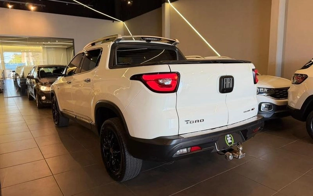 imagem-https://www.socarrao.com.br/sc-vehicle-images-prod/4450115/1793038542584-8530314_2_B_1017f26a18.jpeg