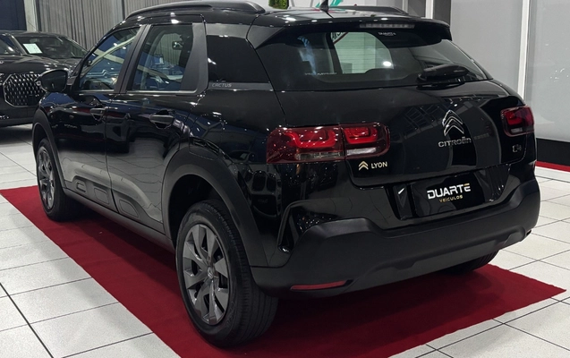 imagem-https://www.socarrao.com.br/sc-vehicle-images-prod/4450120/1793038648563-MDA2LmpwZw.jpg