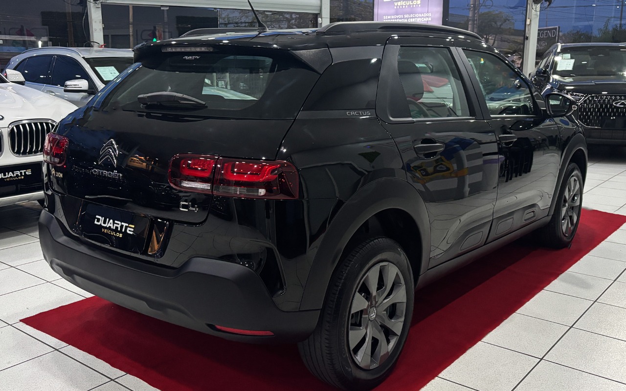 imagem-https://www.socarrao.com.br/sc-vehicle-images-prod/4450120/1793038648984-MDA5LmpwZw.jpg