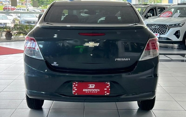 imagem-https://www.socarrao.com.br/sc-vehicle-images-prod/4450194/1793132344242-8604087_9_B_f2e181dbe4.jpeg