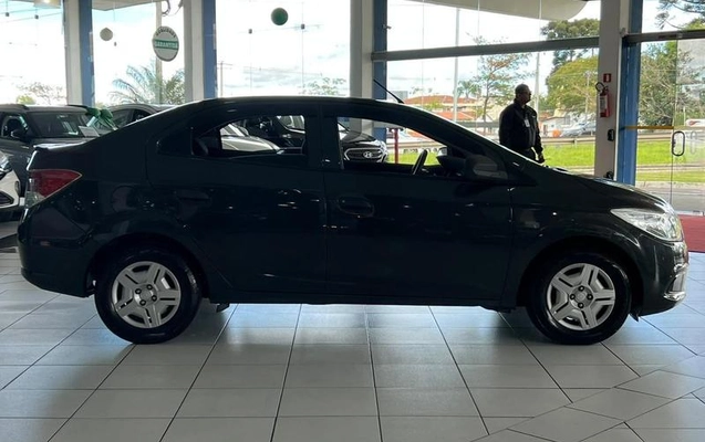 imagem-https://www.socarrao.com.br/sc-vehicle-images-prod/4450194/1793132344243-8604087_7_B_a95523f0b0.jpeg