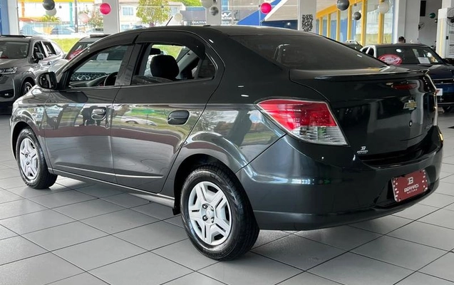imagem-https://www.socarrao.com.br/sc-vehicle-images-prod/4450194/1793132344246-8604087_11_B_6649cf57d2.jpeg