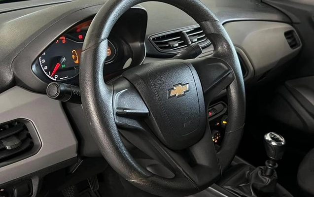 imagem-https://www.socarrao.com.br/sc-vehicle-images-prod/4450194/1793132344260-8604087_10_B_7f8e95843f.jpeg