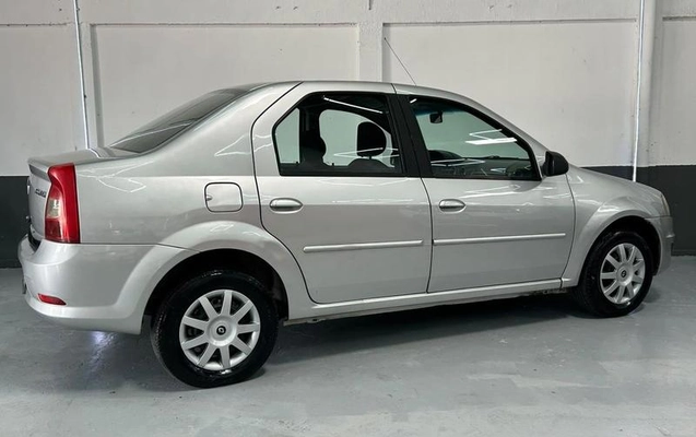 imagem-https://www.socarrao.com.br/sc-vehicle-images-prod/4450252/1793039423456-8607160_2_B_b18ec3fa0b.jpeg