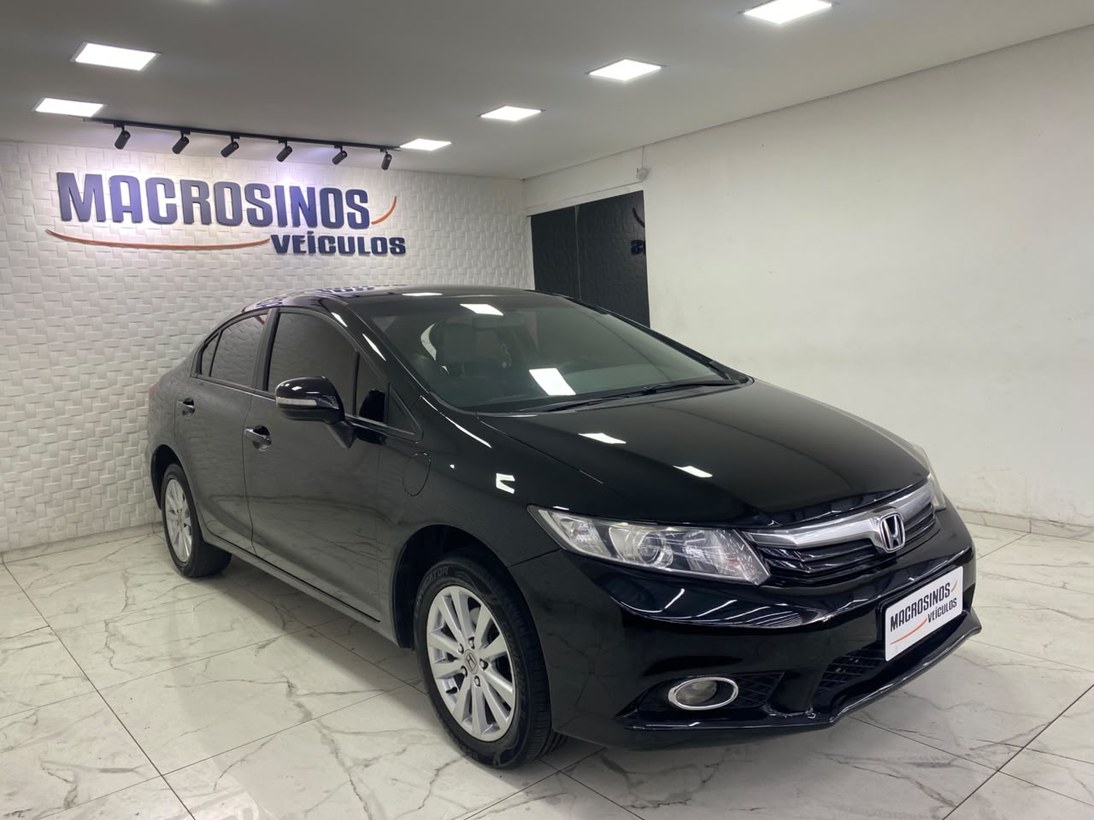 Honda Civic 2012 Preto — foto 1 de 3
