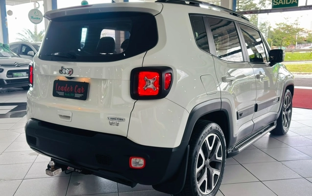 imagem-https://www.socarrao.com.br/sc-vehicle-images-prod/4450288/1793039838294-3_125617.jpg