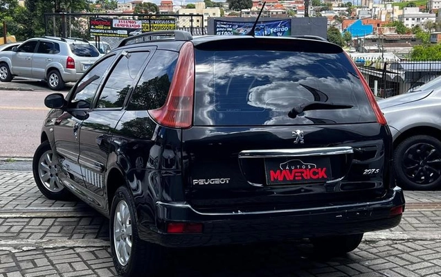 imagem-https://www.socarrao.com.br/sc-vehicle-images-prod/4450301/1793039912503-8607177_7_B_15d598e65f.jpeg
