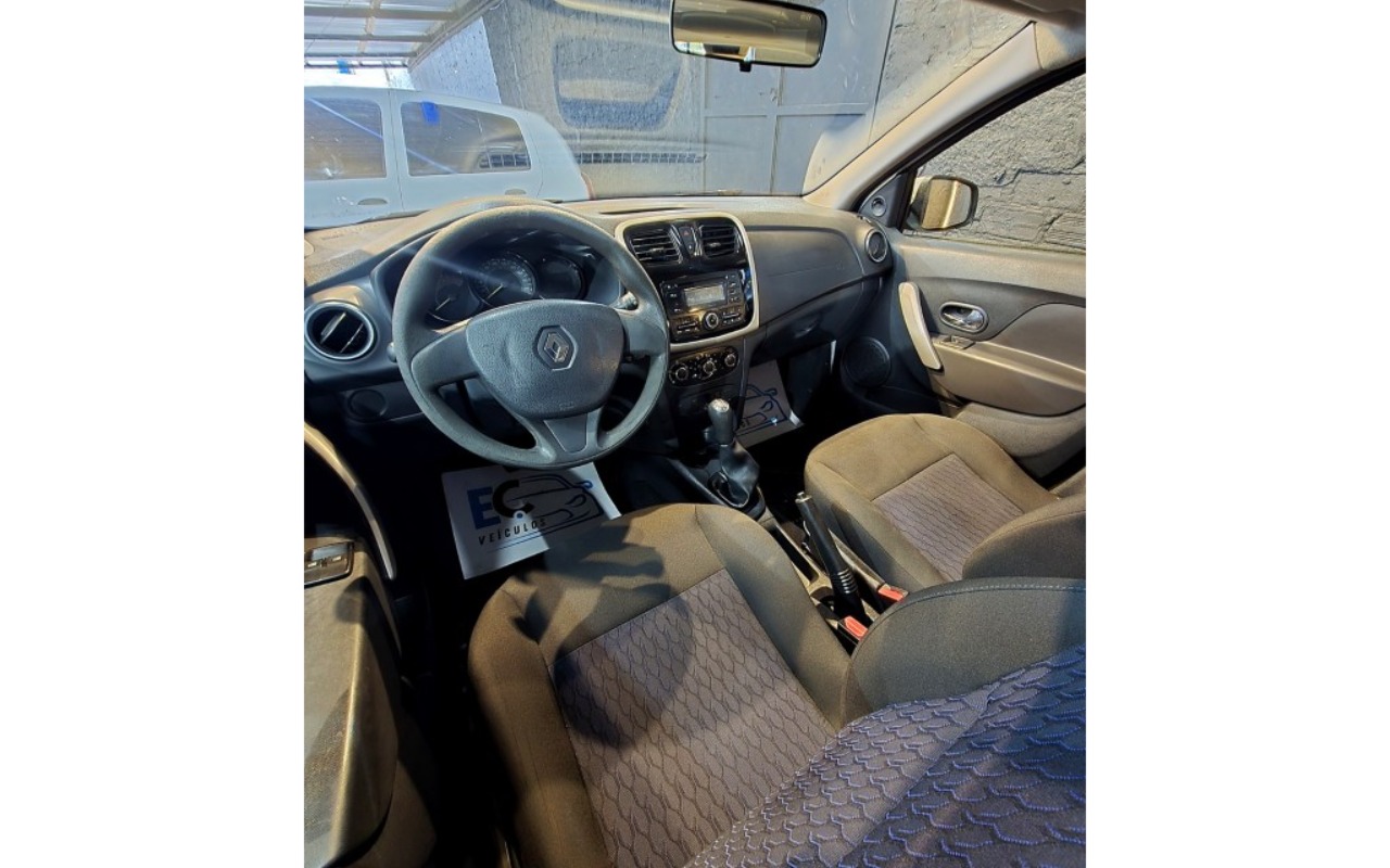 imagem-https://www.socarrao.com.br/sc-vehicle-images-prod/4450344/1793040138813-OC0yOGVmMTQwMDdmMTc4M2Y4Y2MyNWE5ODc5ZTBjNTk1MC5qcGc.jpg