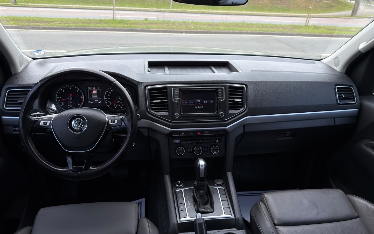 imagem-https://www.socarrao.com.br/sc-vehicle-images-prod/4450347/1793040148769-ODgyODJjMjgtMTYxYS00YThjLTg2MzMtZWVjYzBhNTcyOGYzLmpwZWc.jpeg