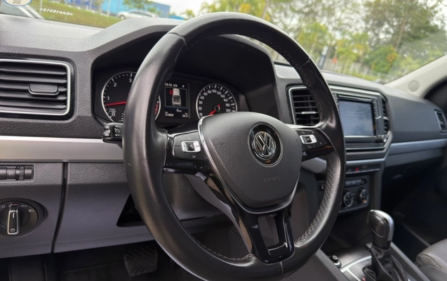 imagem-https://www.socarrao.com.br/sc-vehicle-images-prod/4450347/1793040148821-OTYwOGUzZmUtZDc3Mi00YTM3LWEzOTktMjMxMTlmMzY4MTc5LmpwZWc.jpeg