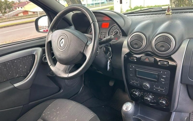 imagem-https://www.socarrao.com.br/sc-vehicle-images-prod/4450711/1793042318156-8598636_3_B_cbff11c10e.jpeg