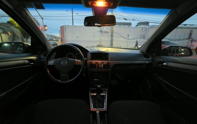 imagem-https://www.socarrao.com.br/sc-vehicle-images-prod/4450729/1793042173838-8575292_6_B_b3445b423c.jpeg