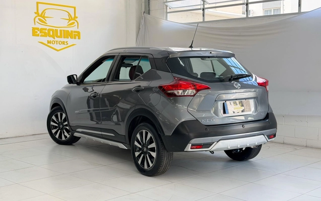 imagem-https://www.socarrao.com.br/sc-vehicle-images-prod/4450749/1793042342939-a452fcd54838496f95fcb27d273493f7_1793042296945.jpg