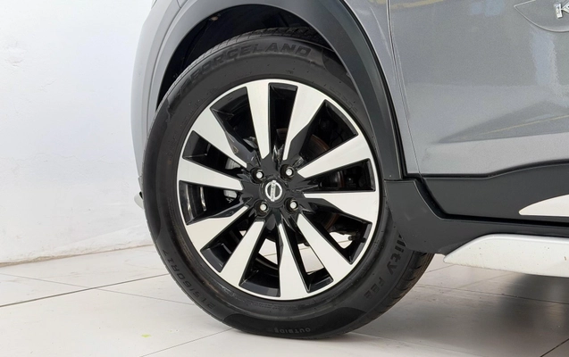 imagem-https://www.socarrao.com.br/sc-vehicle-images-prod/4450749/1793042342953-90cfa3639a68428ebdd69f9b0e8dbd22_1793042321116.jpg
