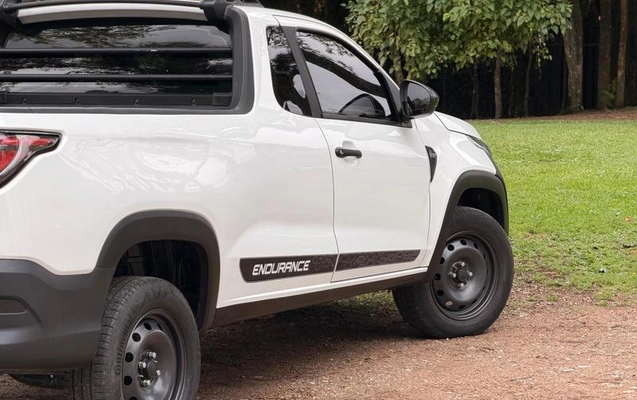 imagem-https://www.socarrao.com.br/sc-vehicle-images-prod/4450755/1793042392400-8601617_17_B_57094fccf9.jpeg