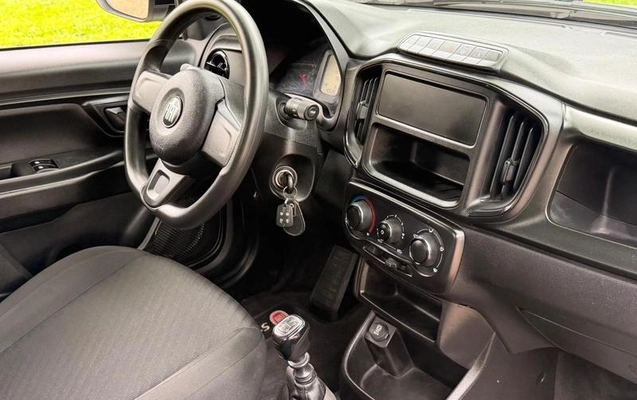 imagem-https://www.socarrao.com.br/sc-vehicle-images-prod/4450755/1793042392404-8601617_1_B_36ed317b68.jpeg